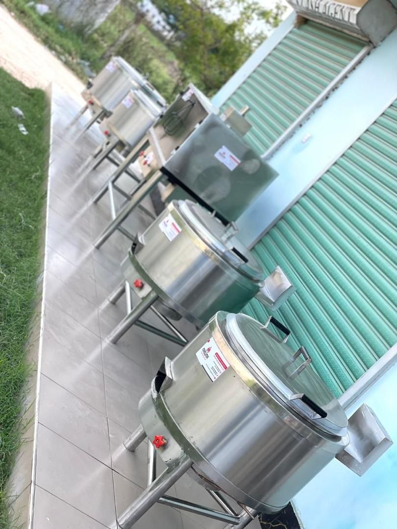 Masuma commercial gas stove range, shown in full